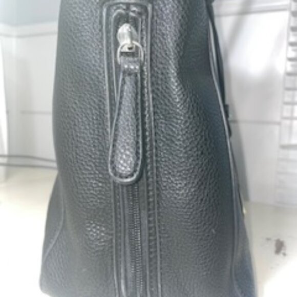 Cameleon Calypso Concealed Carry Purse - Picture 7 of 10